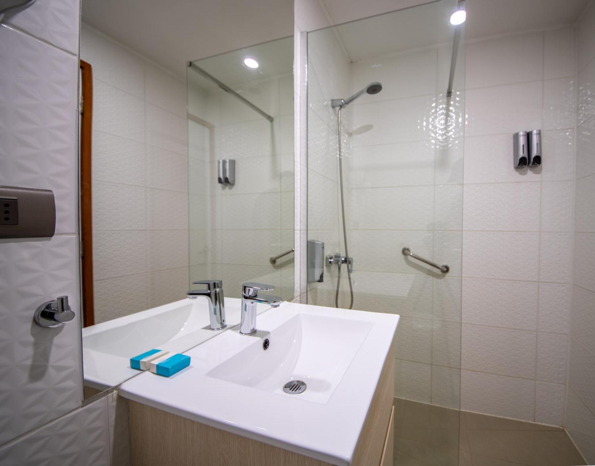 Gran Hotel Aysen 艾森港 外观 照片